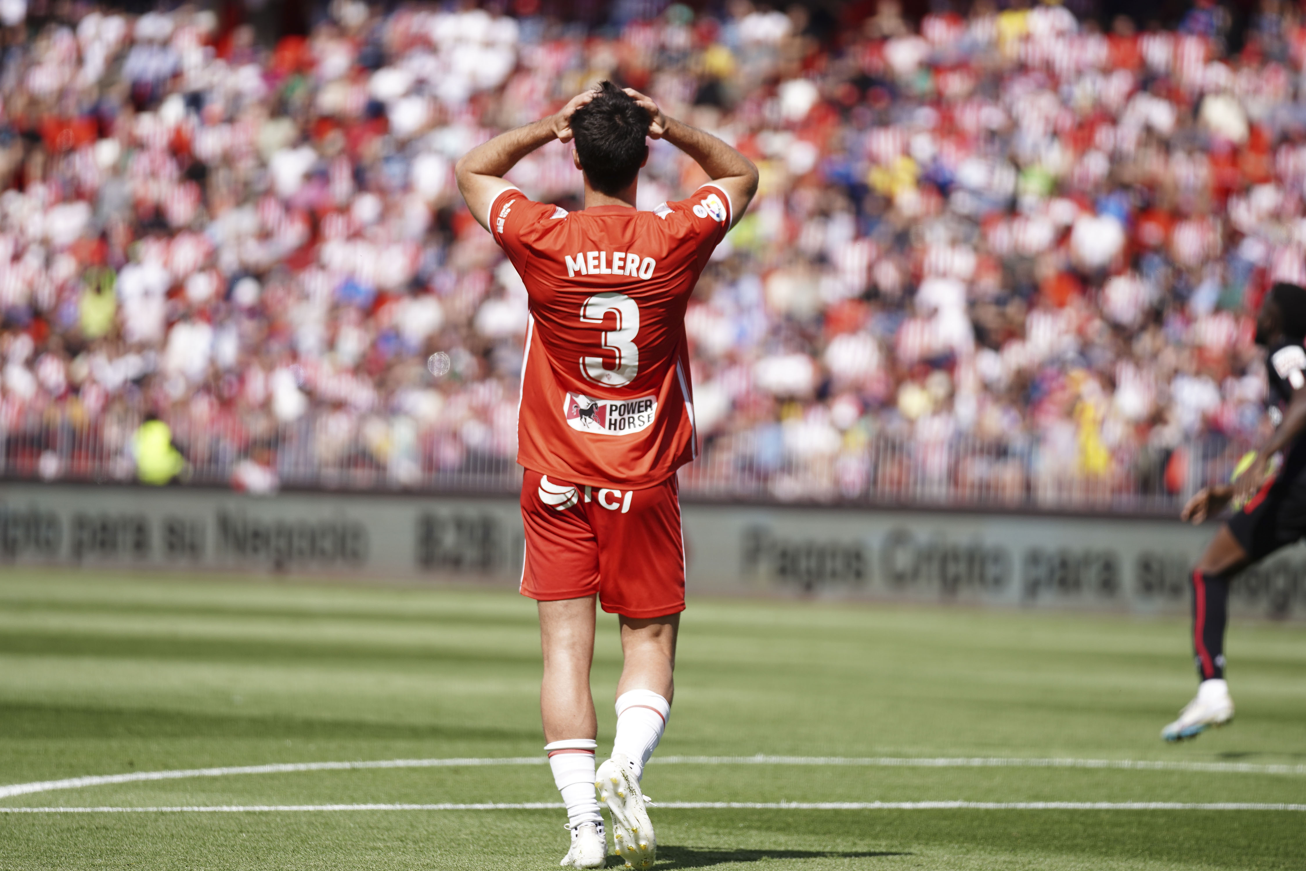 包含加时末段莱比锡备战西甲，防线松动细节曝光，话题不断，身体对抗强度拉满的词条-多宝体育