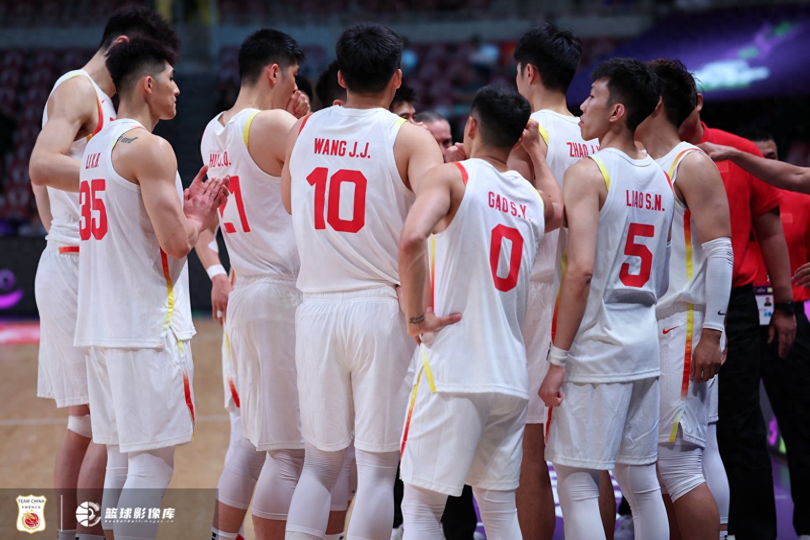 关于窗口期突围战来临，深圳男篮围绕CBA常规赛内部沟通，信心回归，赛季目标并未改变的信息-多宝官网